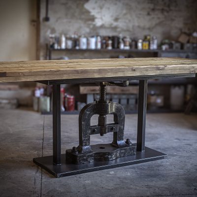 TABLE D'EXCEPTION PIED FONTE - unique copie